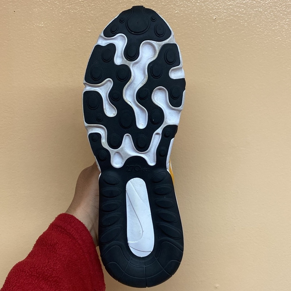 Nike Air Max 270 React Bauhaus - Picture 13 of 16